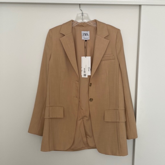 Zara Blazer! - Picture 4 of 9